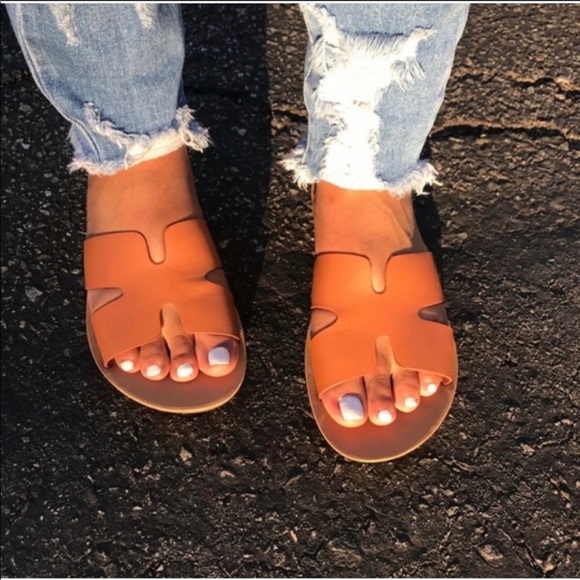 CAMEL Vegan Leather Espadrilles! - Picture 3 of 6